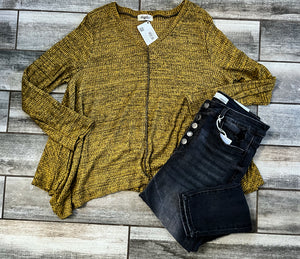 Exposed Seam V-Neck Top